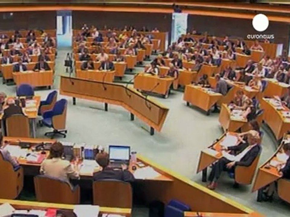 Budget breakdown forces Dutch back to the polls