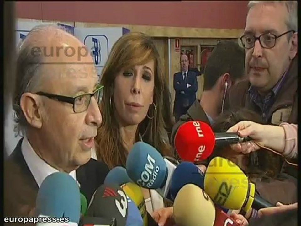 Montoro pide que las CCAA cumplan con el déficit