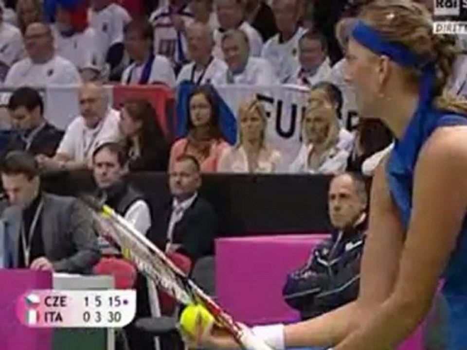 Fed Cup 2012 Semifinal - Rep. Czech vs Italy - Errani vs Kvitova