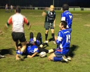 RC PERTUIS LOISIR VS LEI ROUGATOUN