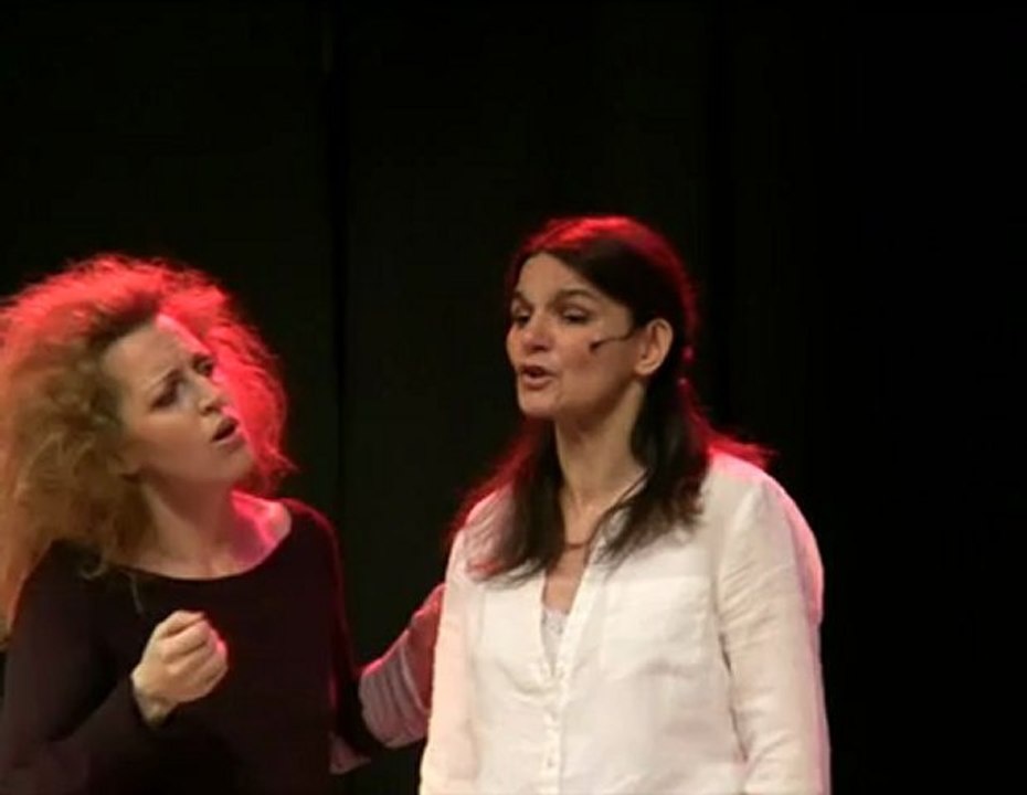 Aujourd'hui Antigone -extrait chanté par Antigone en ouverture-