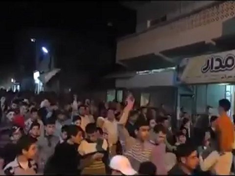 فري برس ادلب كفرتخاريم مظاهرة مسائية 21 4 2012 جـ2 Idlib