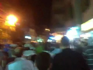 Tải video: فري برس ريف دمشق ريف دمشق زملكا مظاهر مسائية حاشدة رغم الحصار ويا محلاها الحرية 20 4 2012 ج1 Damascus