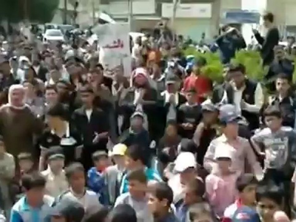 فري برس ريف دمشق القلمون قارة جمعة سننتصر و يهزم الأسد   20 4 2012ج1 Damascus