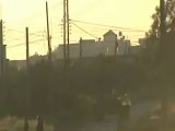 فري برس درعا إنخل حصار دبابات الجيش الأسدي للمدينة 20 4 2012 Daraa
