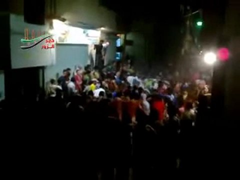 فري برس دير الزور الحرة مظاهرة مسائية حي الحميدية بدير الزور 20 4 2012 DeerALzoor