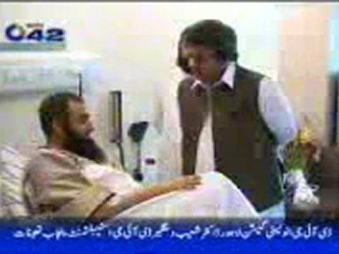 Mulana TariQ Jameel Sahib in Doctor Hospital Lahore by akmal_ufone +92 333 686 1111