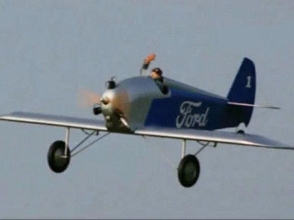 2è vol des Ford Flivver (avion rc)