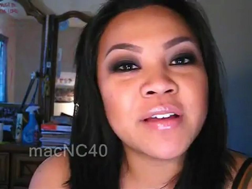 Kim Kardashian makyajı