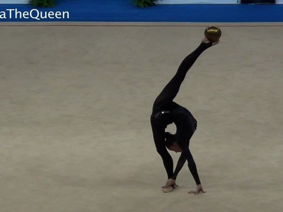 Viktoria Shynkarenko 2012 WC Pesaro AA ball