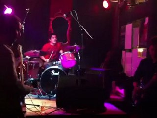 CONSTANT FART // NEW  // MONS // 21.04.12