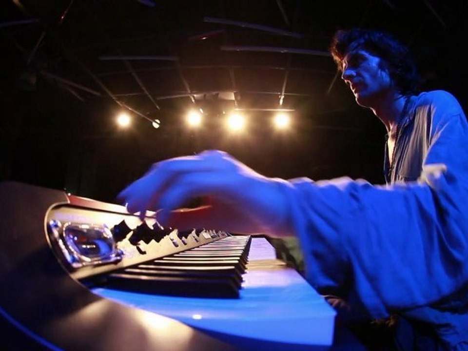 Fifi 2012 Free Cinematic Sessions