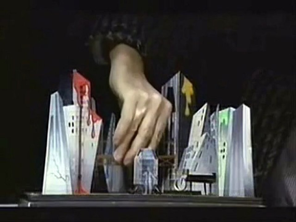Diamond Dogs Show stage set demonstration