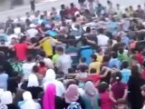 فري برس درعا المحطة مظاهرة احرار وحرائر حي الكاشف 21 4 2012 ج2 Daraa