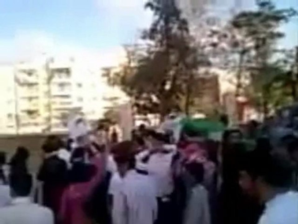 فري برس حلب العامرية تشييع الشهيد عمر دابك 21 4 ج1 Aleppo