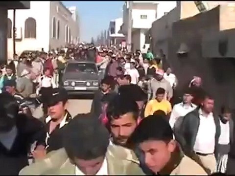 فري برس حلب عندان تشييع شهداء المجزرة 21 4 2012 Aleppo