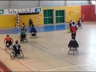 Hand Fauteuil Floirac