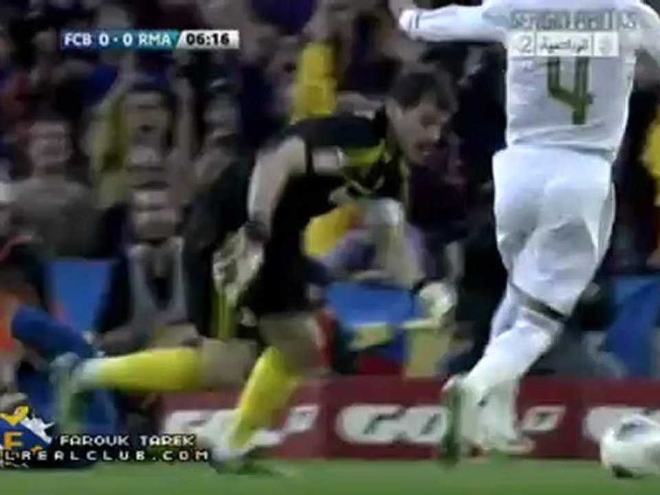 Iker Cassillas Good Saving Against Alves