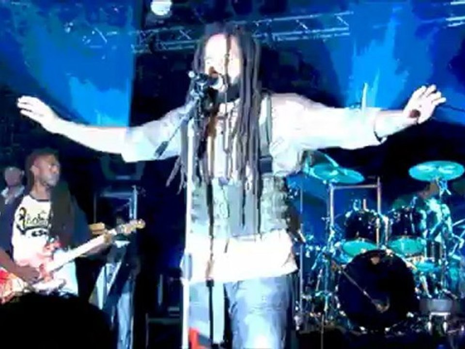 Ky-mani Marley at Six-Fours, 18 avril 2012