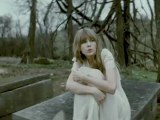 Safe & Sound - Music Video Safe & Sound (Anglais)