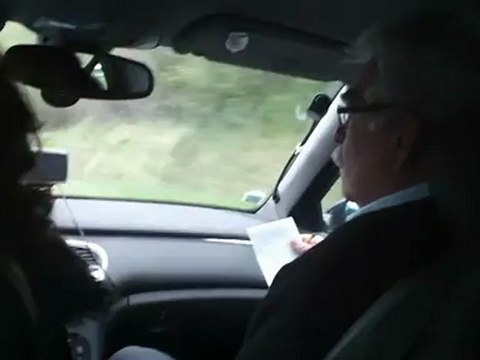 André Chassaigne (PC) découvre les résultats du premier tour