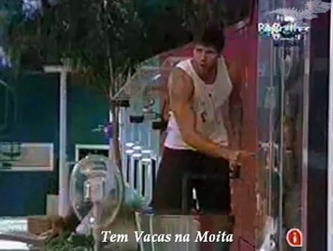 Noemi e Fael conversam -Noemi no Brasil -parte 1-19/03/2012