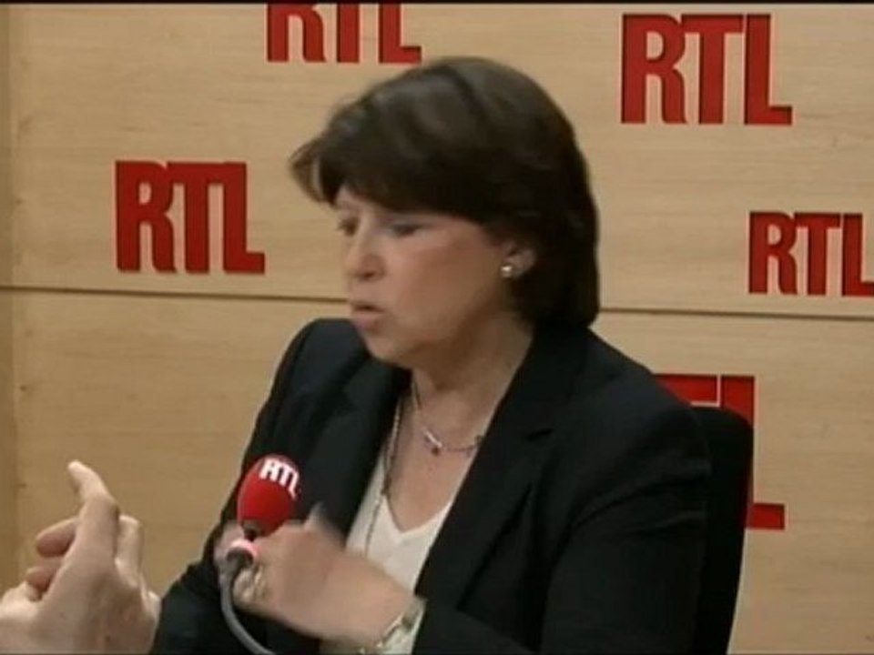 Martine Aubry souhaiterait voir "un vrai débat"