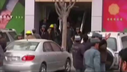Afghanistan - Kamikaze a un supermercato di Kabul
