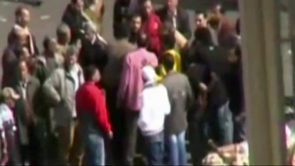 Egitto - L'Esercito blocca i manifestanti pro Mubarak