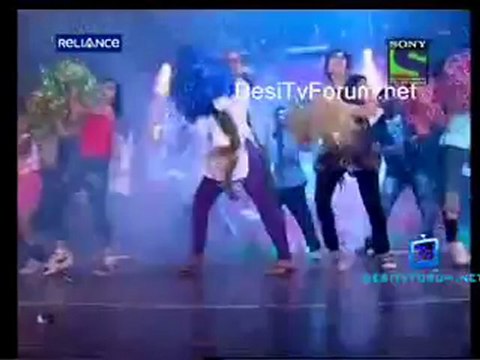 Parvarish Kuch Khatti Kuch Meethi - 25th April 2012 Video Pt2