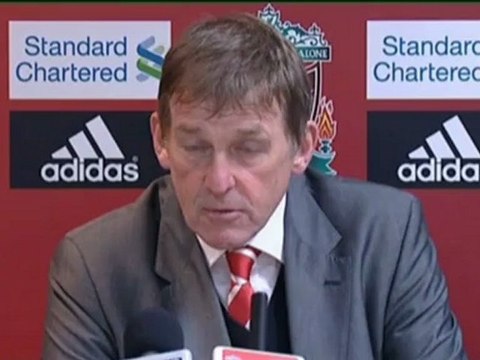 Dalglish, frustrado por no aprovechar las ocasiones