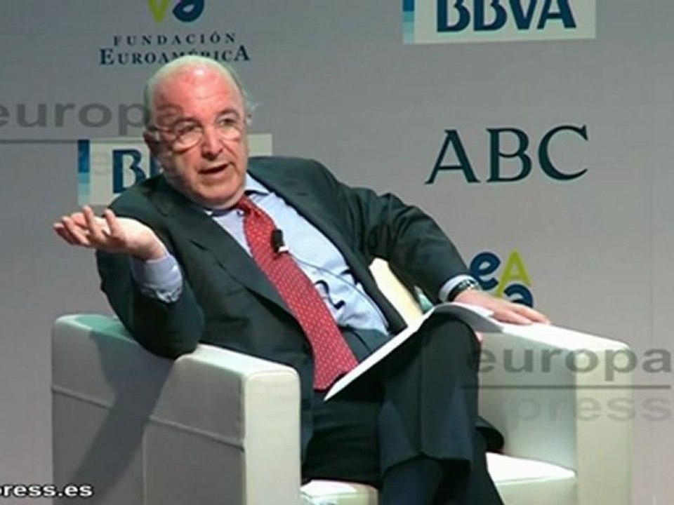 Almunia: " Entidades financieras emplean 4% PIB"