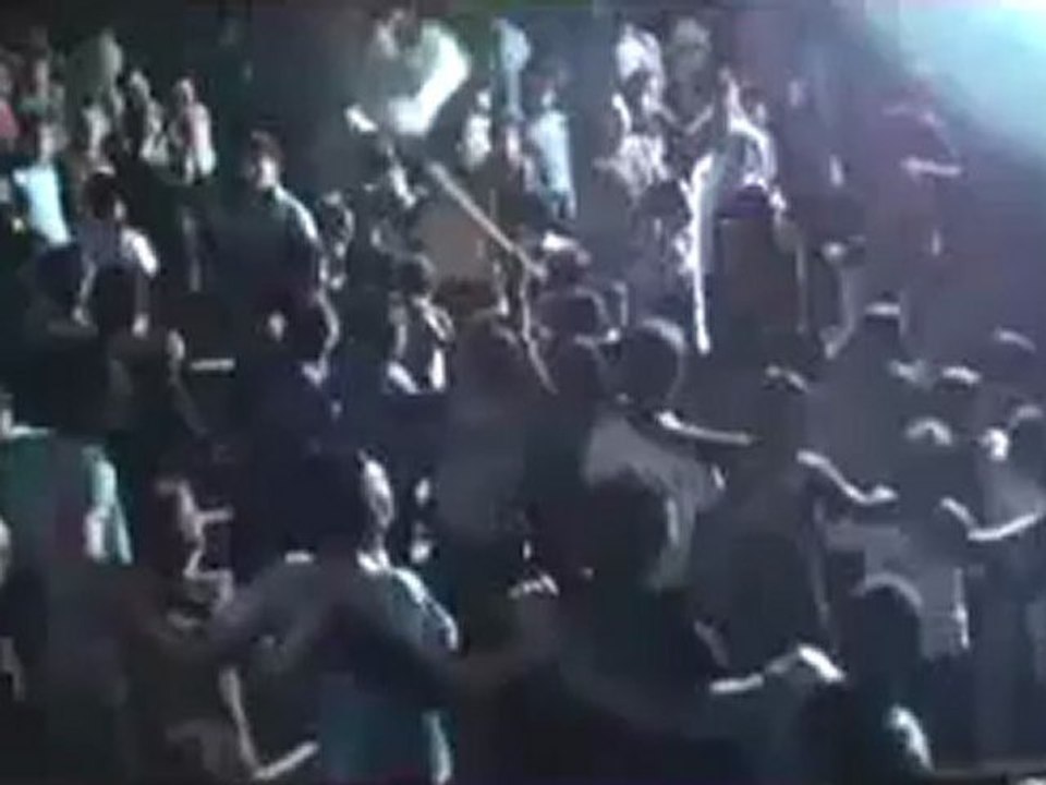 فري برس حماة المحتلة مسائية في حي الشيخ عنبر 22 4 2012 Hama