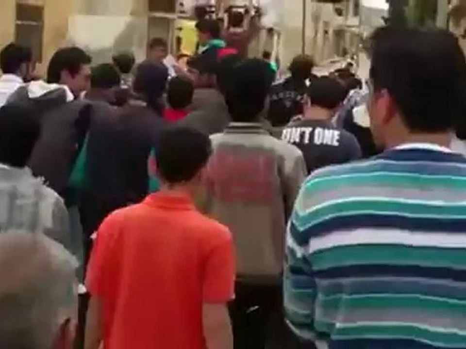 فري برس ادلب كللي المنكوبة مظاهرة الاحد 22 04 2012 Idlib