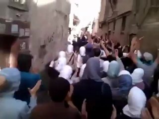 فري برس مظاهرة حي الميدان تخليدا لاستشهاد معتز الشعار 22 4 2012 Damascus Syria