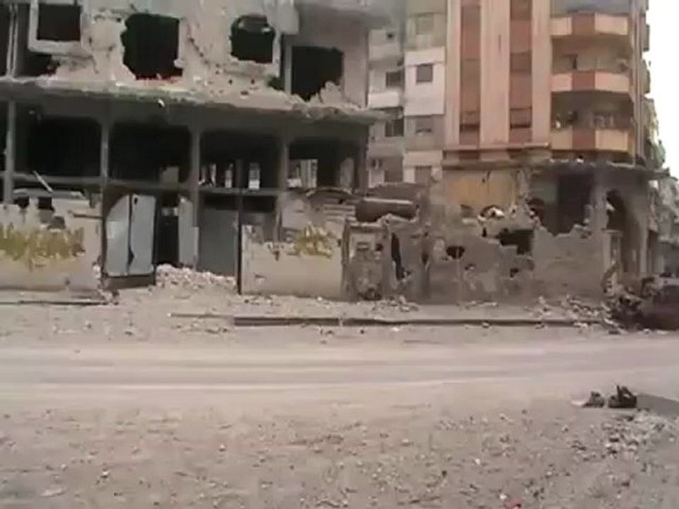 فري برس حمص جورة الشياح آثار الدمار 22 4 2012 ج1 Homs Syria