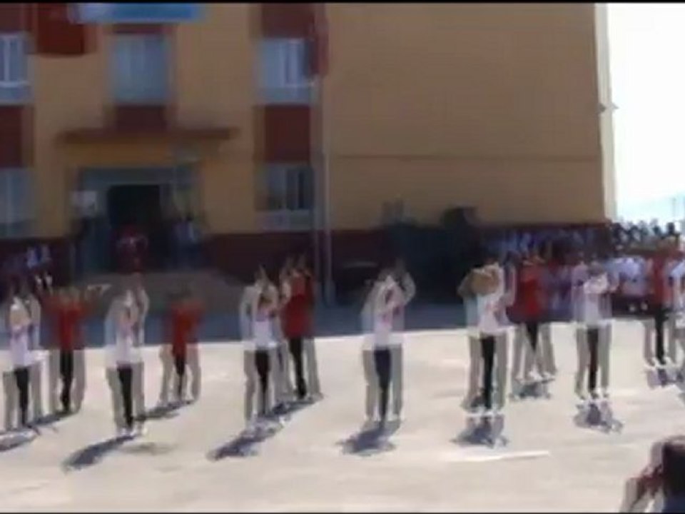 23nisan danza kuduro 2a