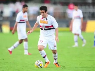 Lucas ensina como aplicar um elástico