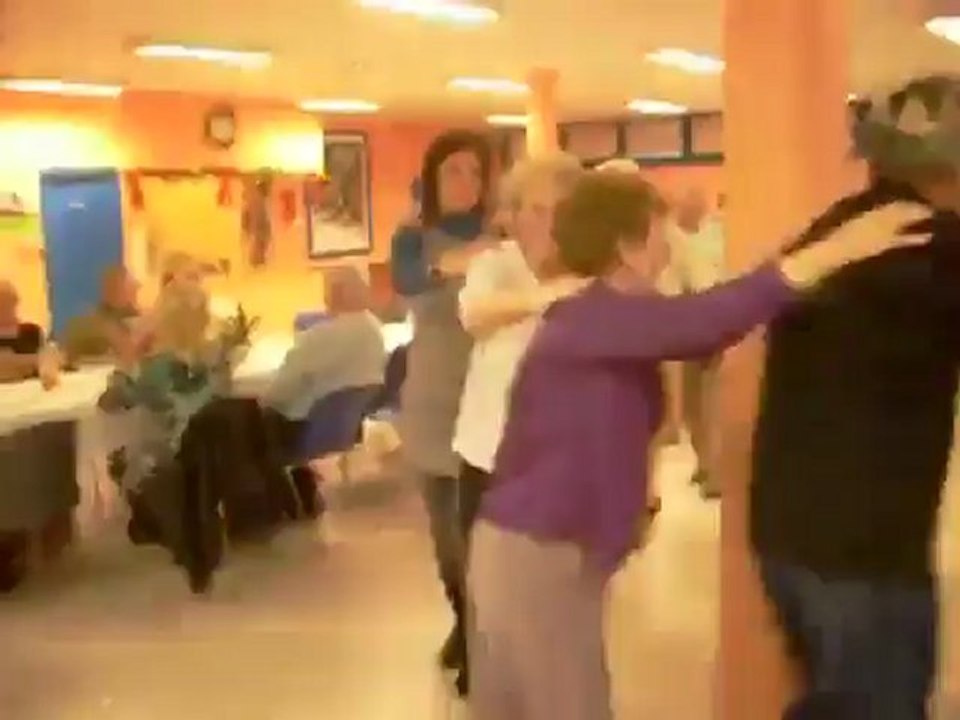 Galette des rois 2010 vidéo 1 - Vidéo Dailymotion