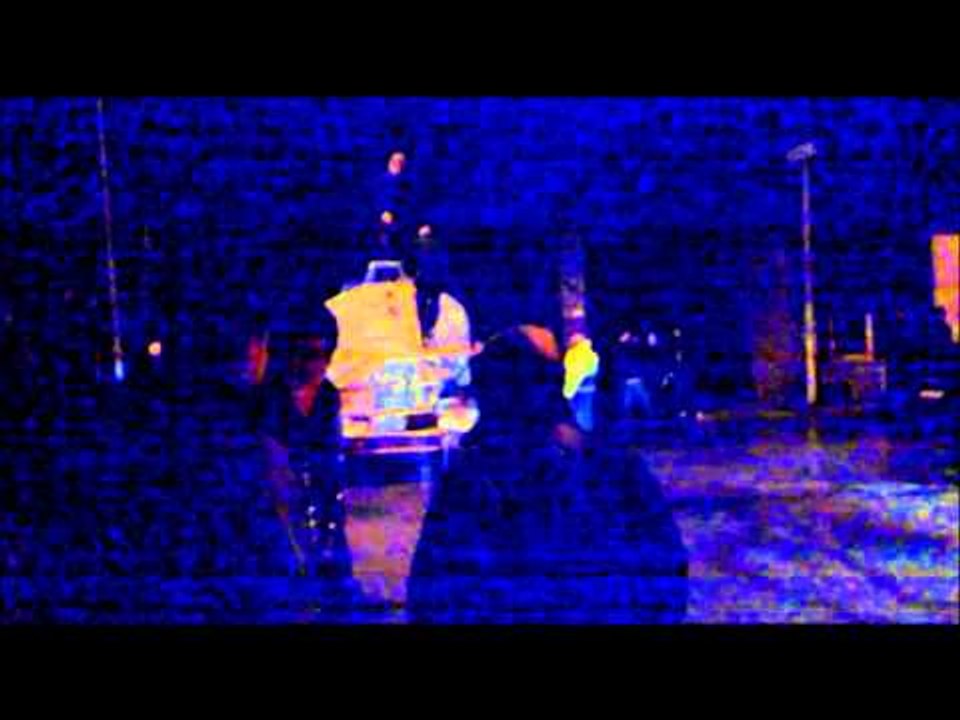 Carinaro (CE) - Ladro di gasolio si schianta con camion contro i carabinieri