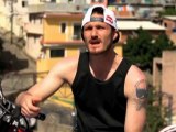 Freestyle-Biken über den Dächern Rios