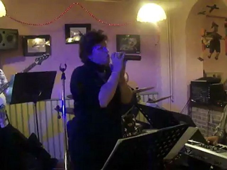 02 19 04 12   Murielle LAROSE invitée de Patchwork à la Pizza Gogo Dreux