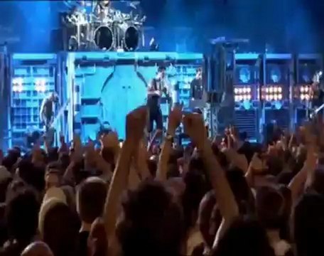 Bu kocaman dünyada Senin gibi görmedim