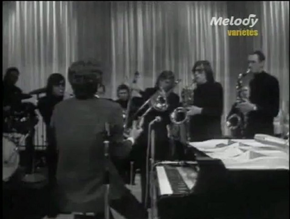 -gilbert BECAUD (1972)-""quand tu danses ""