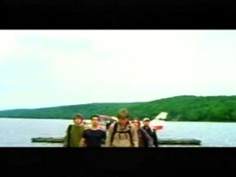 Les Trois Accords - Loin D'Ici