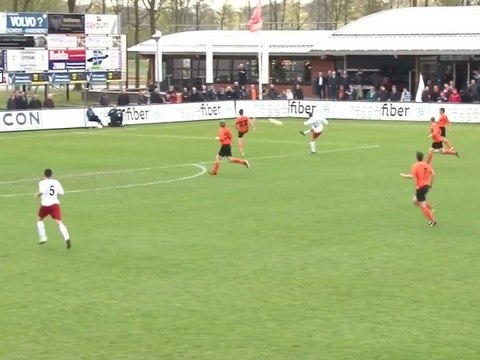 Un but complètement fou aux Pays-Bas !