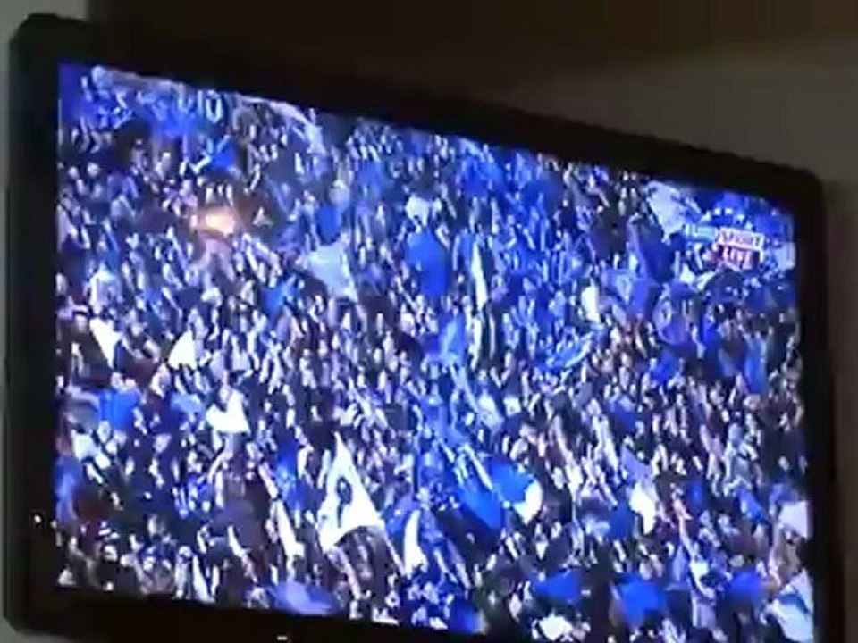 Fin de Match - L'arbitre siffle, le stade est envahi, Festa !