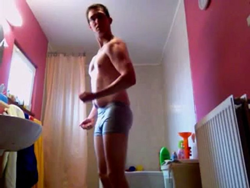 Posing 24/04/2012