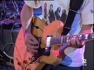 04-aterciopelados-cosmos