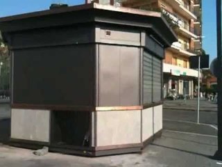 Aversa - Info point in vendita